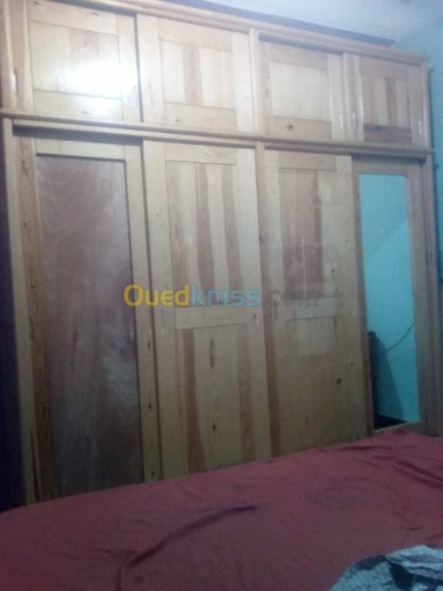 Armoire 4 portes coullissantes khzana