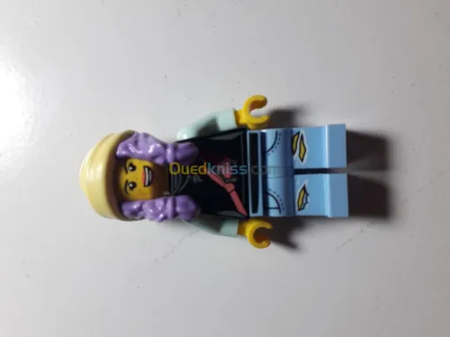 Echange de figurine lego (danois) 