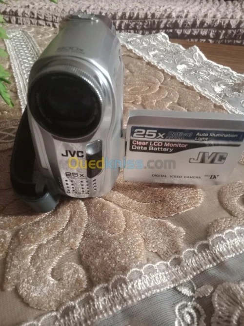 كاميسكوب JVC جديد (مافيه حتى خبشة) بلد