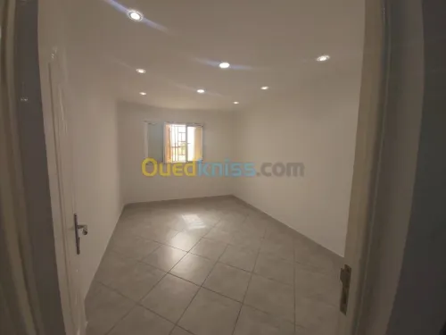 Vente Appartement F3 Relizane Relizane
