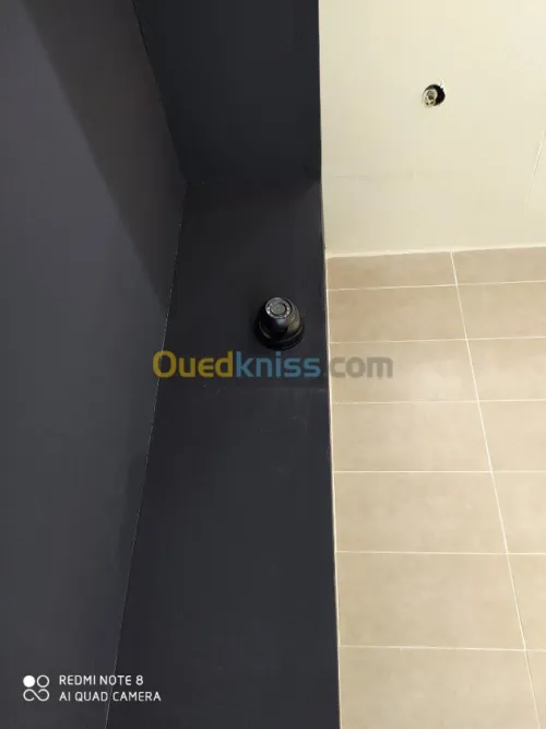 Installation des caméras surveillance