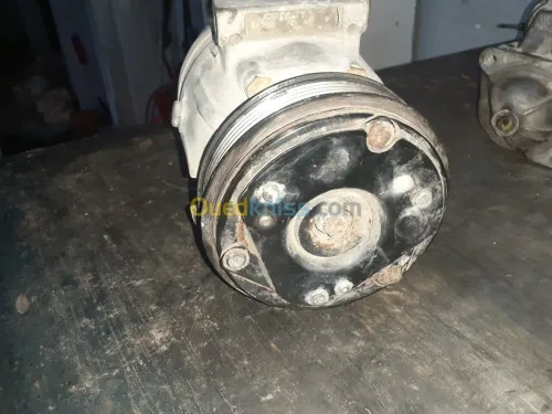 vent Pièces Automobile renault trafic2