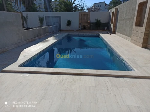 piscine: etude .realisation .entretien
