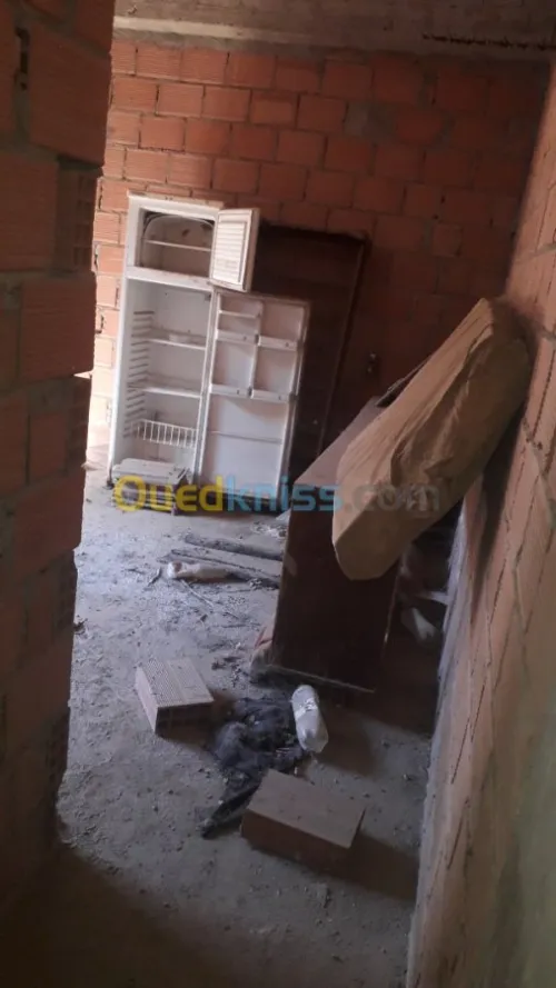 Vente Carcasse Boumerdes Corso