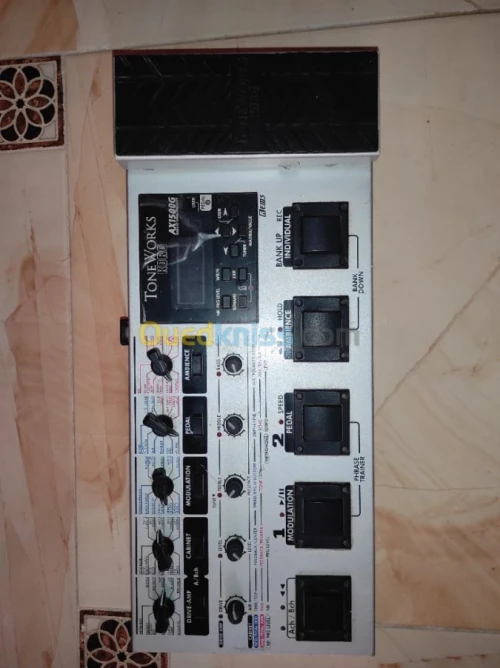 Tone works - korg AX 1500 G