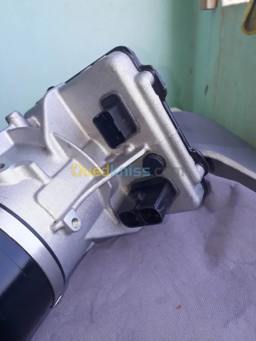 pompe de direction assisté peugeot 308