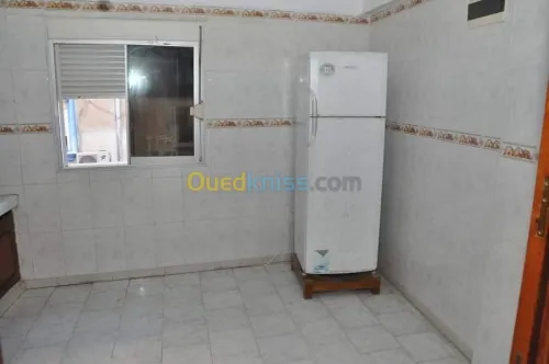 Location vacances Appartement F3 Tlemcen Marsa ben mhidi