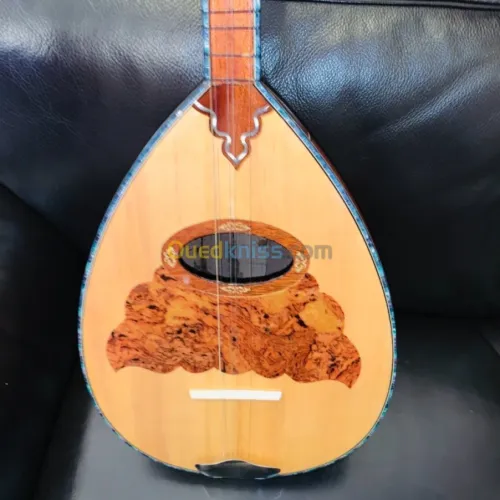 بزق  Bouzouk