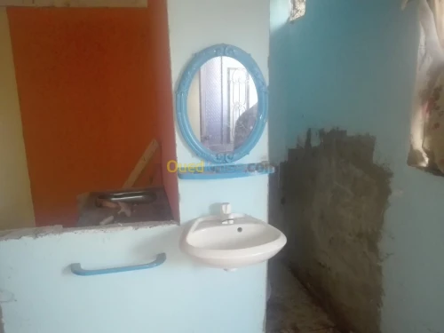 Echange Niveau De Villa F3 Ain temouchent Sidi safi