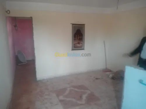 Echange Niveau De Villa F3 Ain temouchent Sidi safi