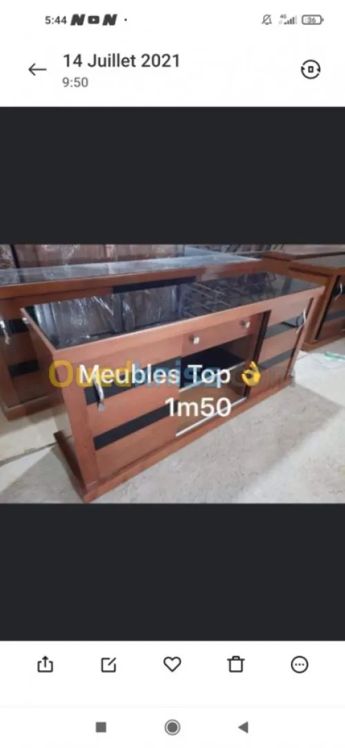 Table TV tendance en bois hêtre