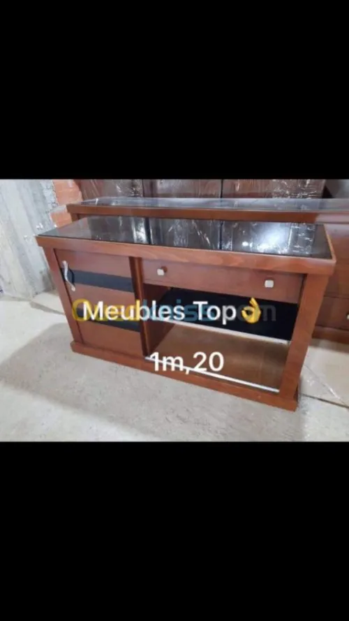 Table TV tendance en bois hêtre