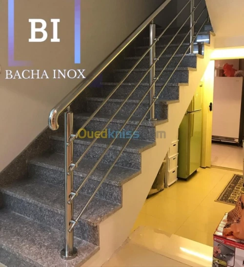 Rampe d'escalier en verre