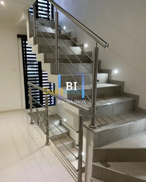 Rampe d'escalier en verre