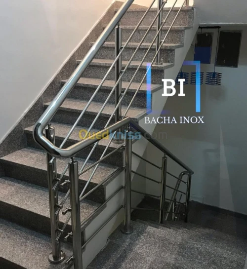 Rampe d'escalier en verre