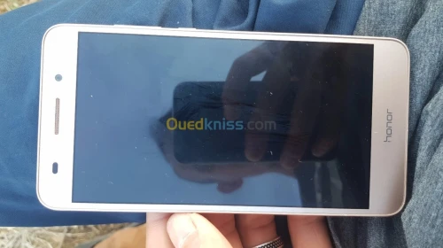 Huawei Y6 2