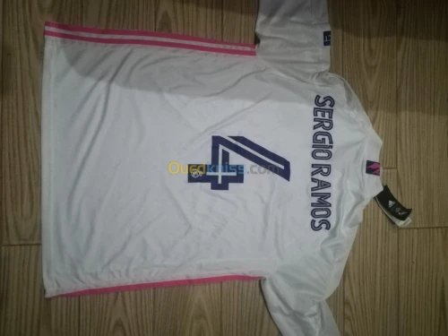 Vêtements Real madrid