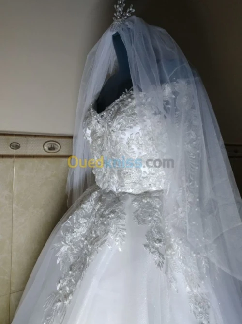 Robe blanches