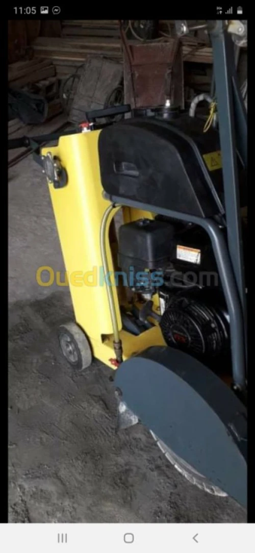 Cie a soles.  منشار الأرض 