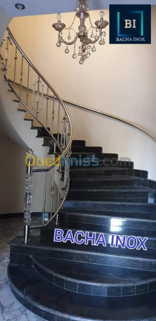 Rampe d'escalier en verre et en inox 