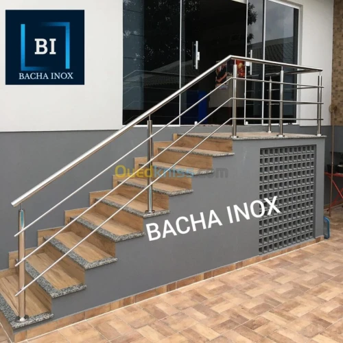 Rampe d'escalier en verre et en inox 