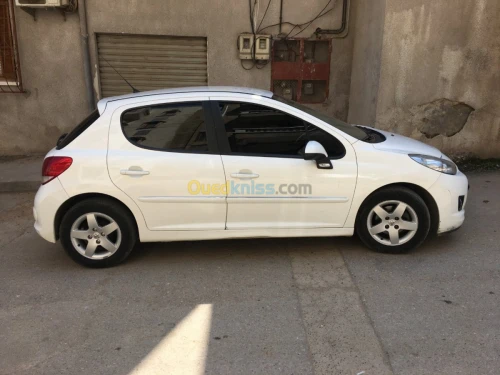 Peugeot 207 2012 