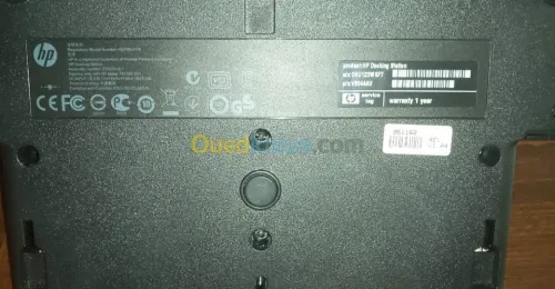 Hp Docking station avec un chargeur Hp