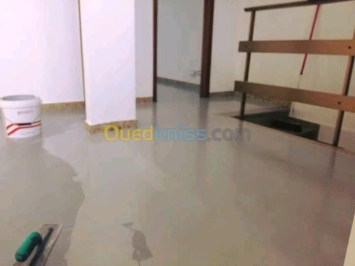 Ponçage de béton et résine epoxy