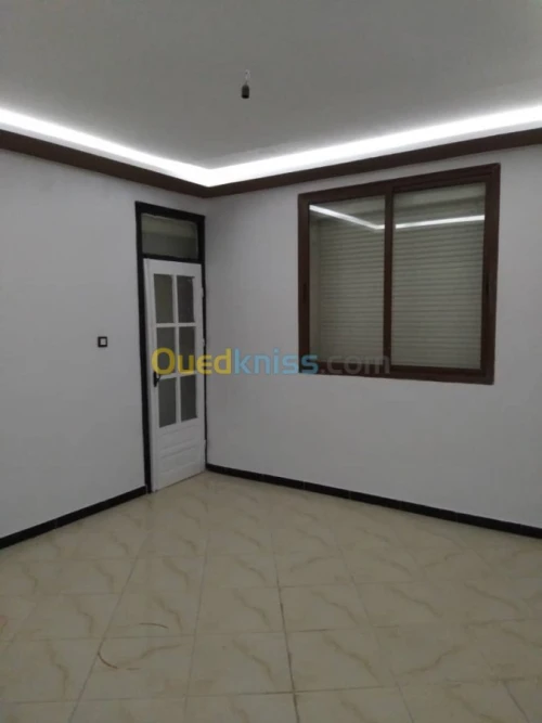 Vente Appartement F6 Tiaret Sougueur
