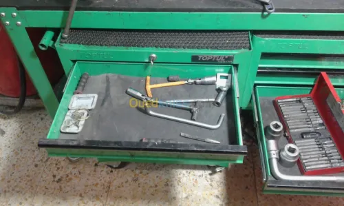 vente des outils de mécanique prof
