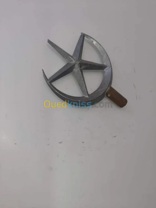 Fabrication des machine & pièces sur comonde