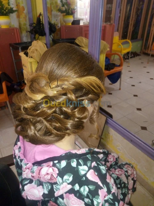 HAUTE COIFFURE MARIE ET MAQUILLAGE
