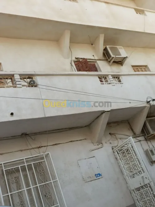 Vente Appartement F12 Tebessa Tebessa