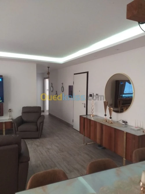 Location Appartement F6 Alger Hydra