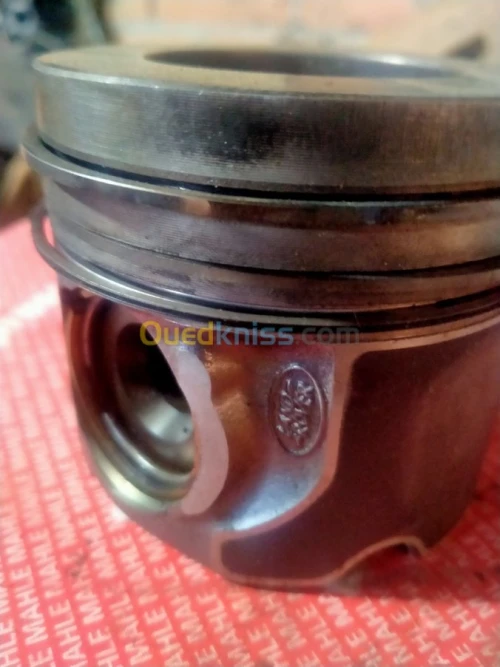 Vend piston avec segments pour Ranger 
