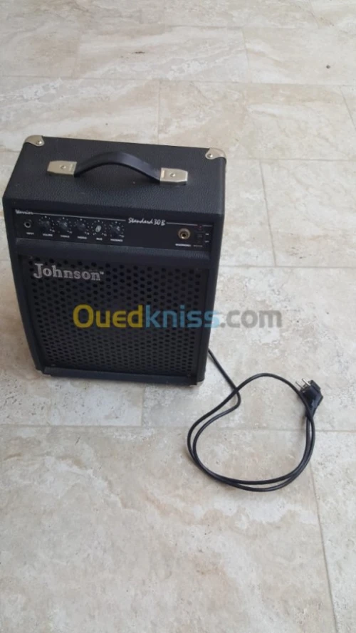 Piano, basse,trepieds,accordeon, ect.