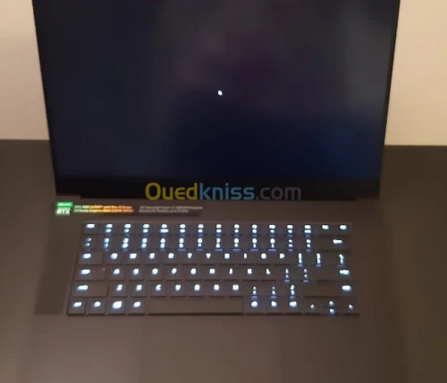 Razer Blade 15 Advanced i7-10/