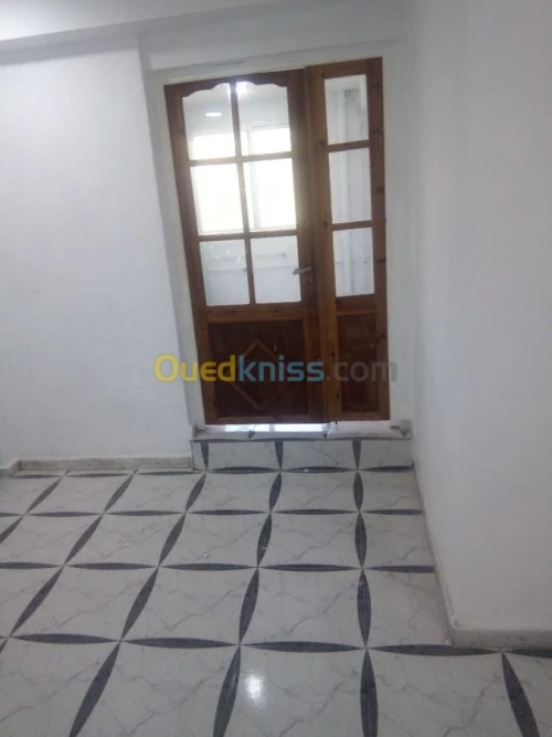 Location Appartement F2 Bejaia Souk oufella