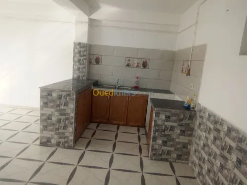 Location Appartement F2 Bejaia Souk oufella