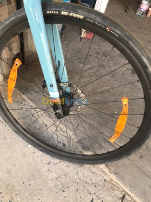 Vélo Felt 16 vitesse 2020