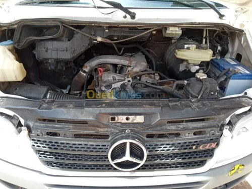 Mercedes Fourgon