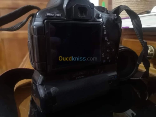 CANON D600