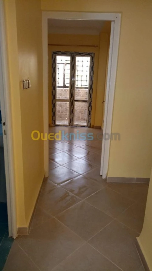 Location Appartement F3 Oran Ain el turck