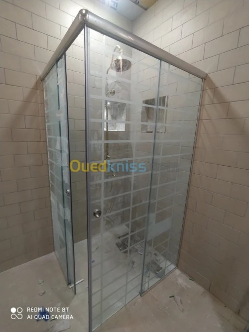 Cabine de douche 