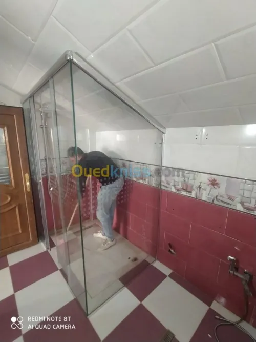 Cabine de douche 