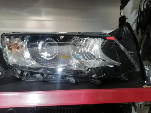Phares/ optiques, phares, optiques