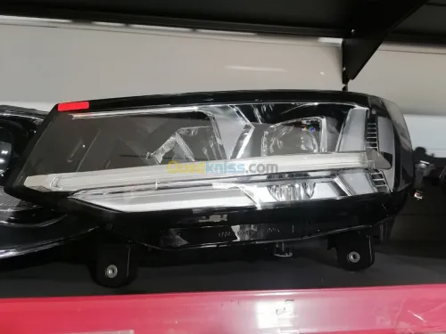 Phares/ optiques, phares, optiques