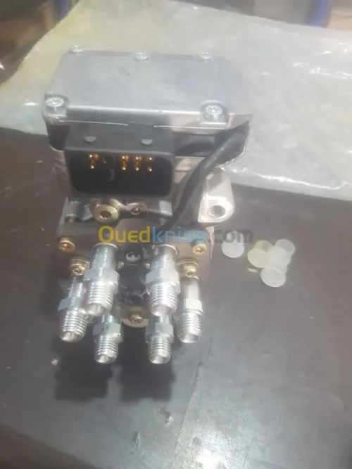 Pompe injection pour engins