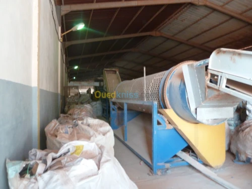 unité  de recyclage du plastique 