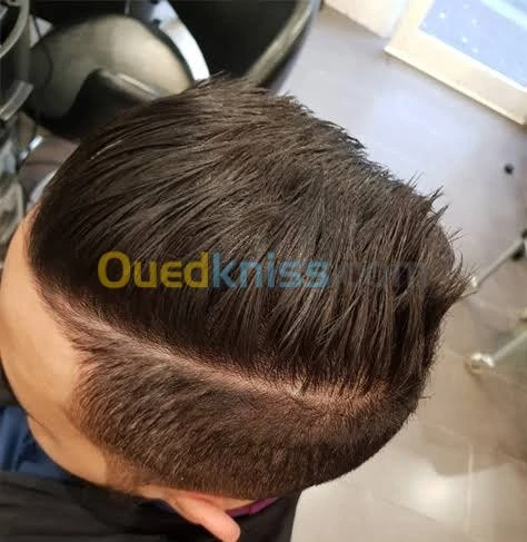Coiffure à domicile disponible 